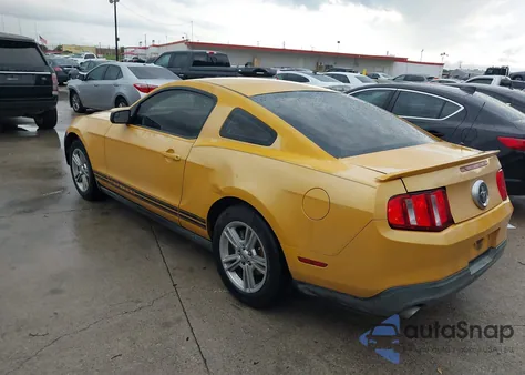 2011 Ford Mustang V6 z USA, uszkodzony, nr VIN 1ZVBP8AM5B5154811